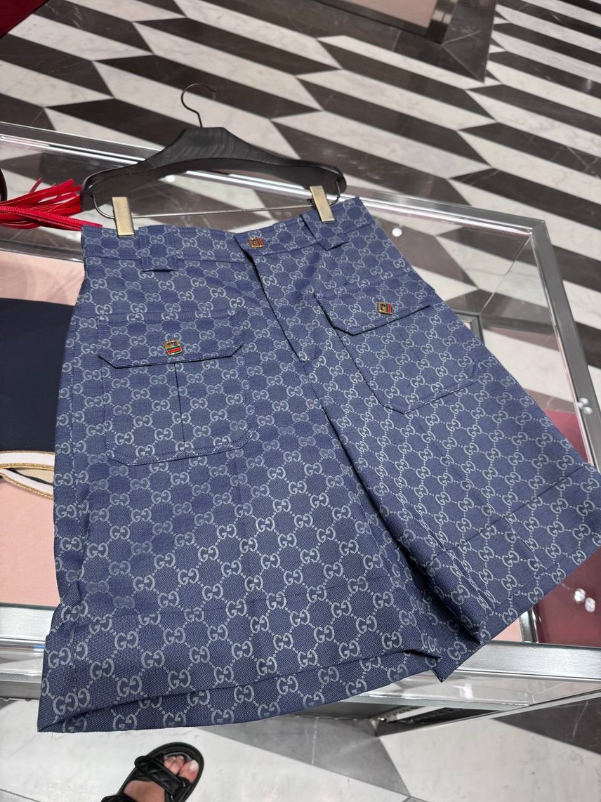 GUCCI Shorts front view - Women's luxury Clothes