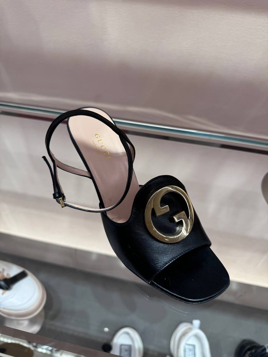 GUCCI Sandals side view - Women's luxury Shoes