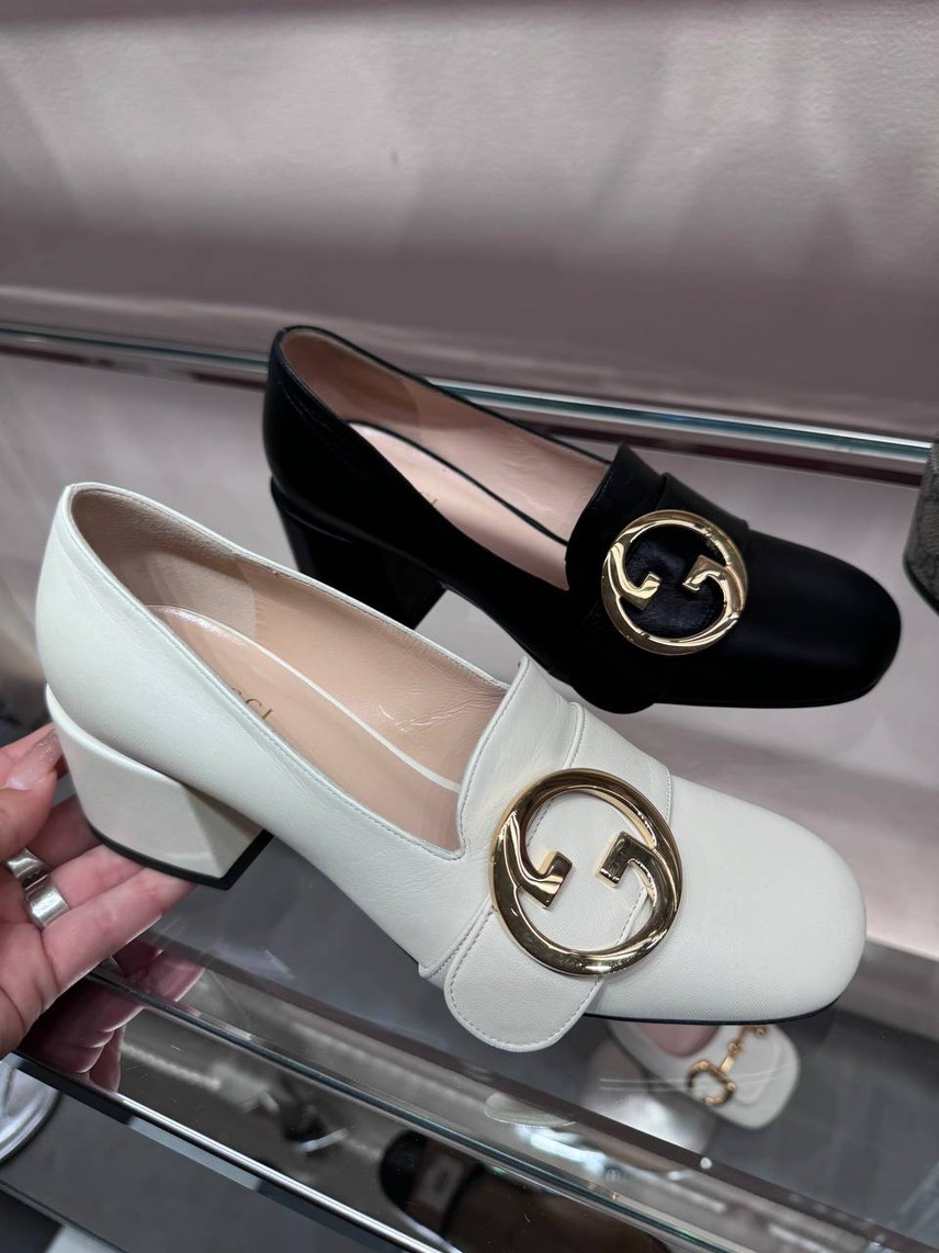 GUCCI Loafers front view - Women's luxury Shoes