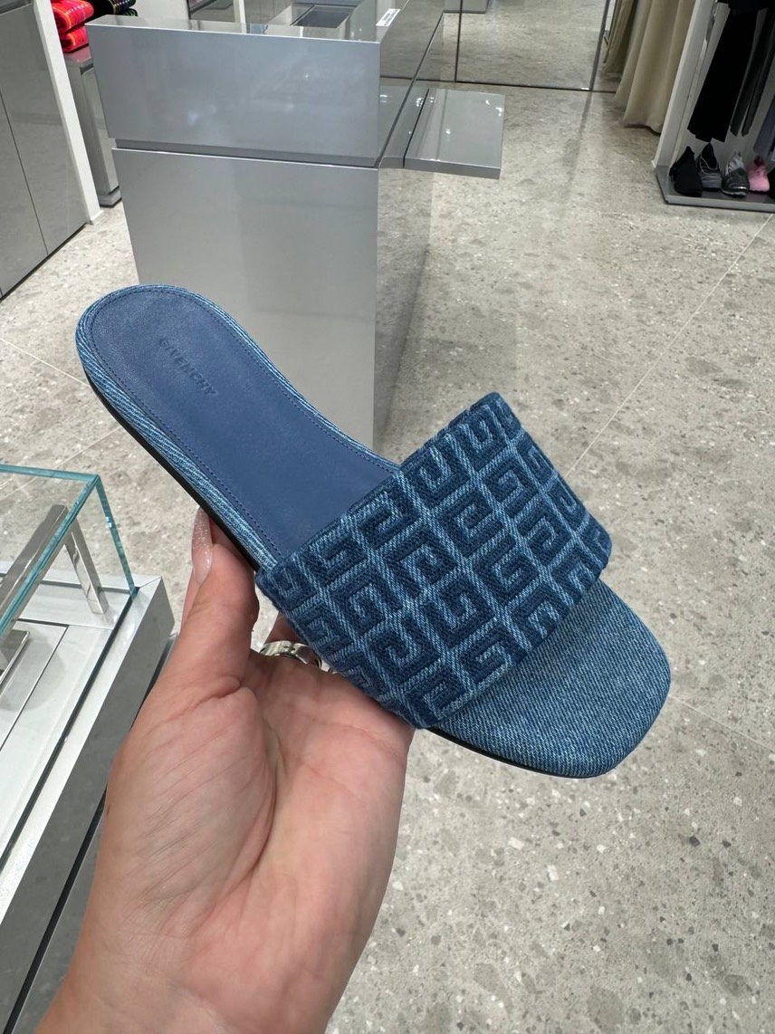 GIVENCHY Slides front view - Women's luxury Shoes