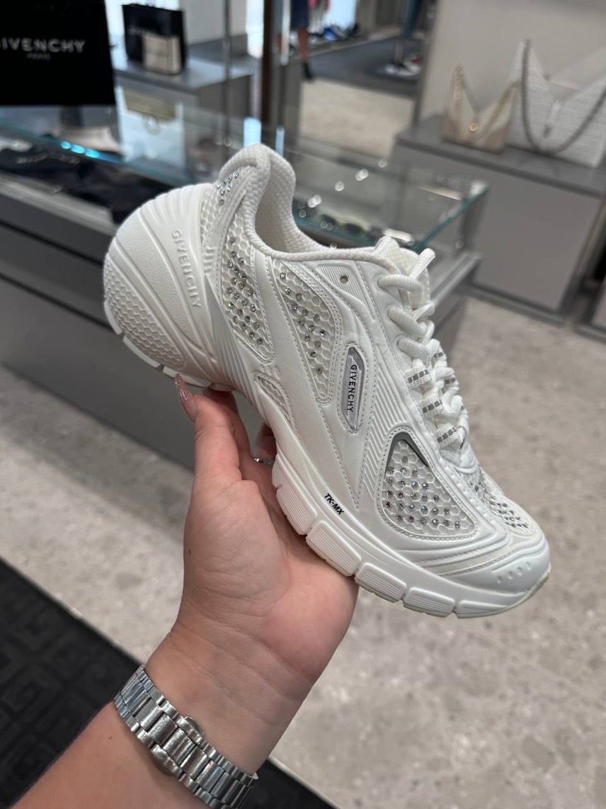 GIVENCHY Sneakers front view - Women's luxury Shoes