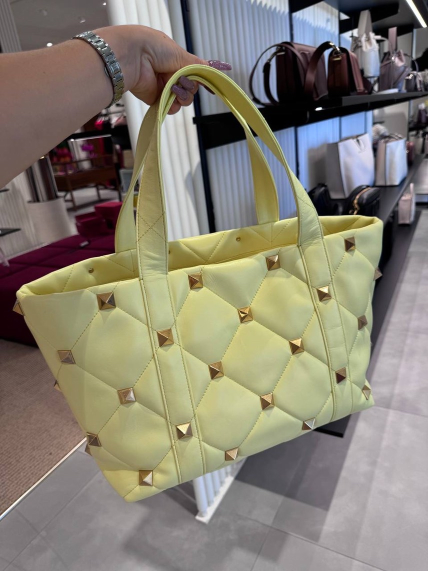 VALENTINO GARAVANI Totes front view - Women's luxury Bags