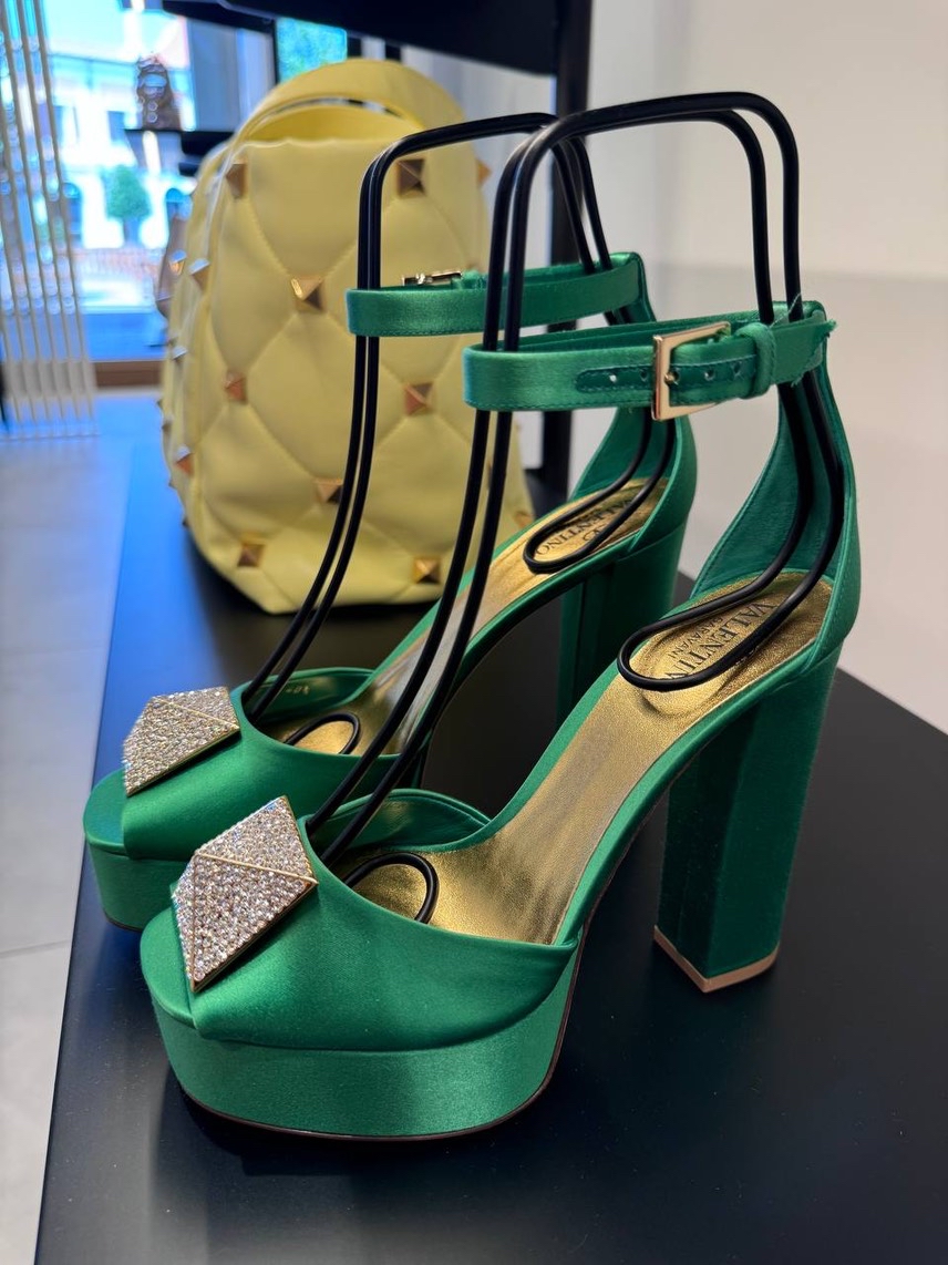 VALENTINO GARAVANI Sandals side view - Women's luxury Shoes