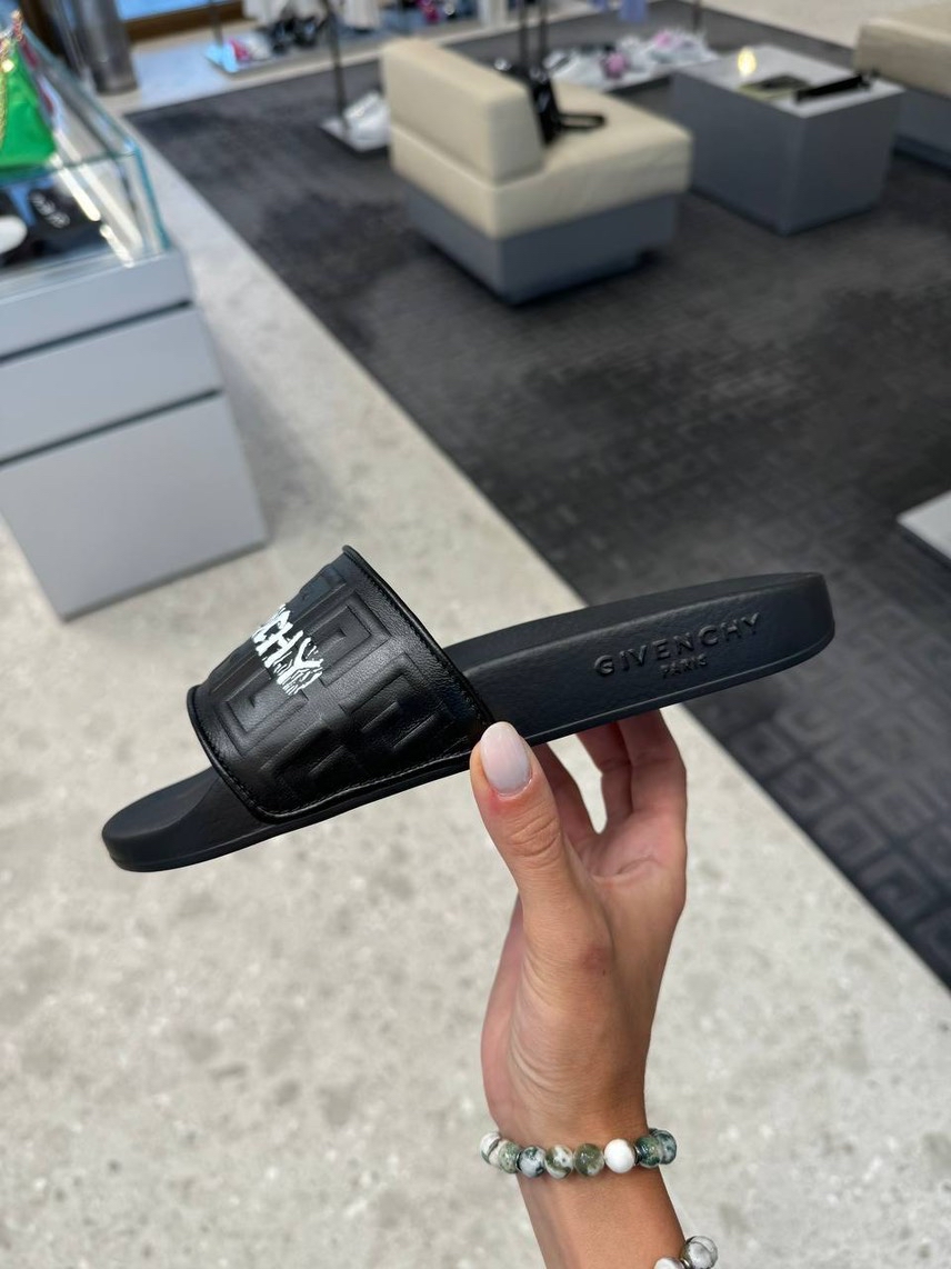 GIVENCHY Slides side view - Men's luxury Shoes