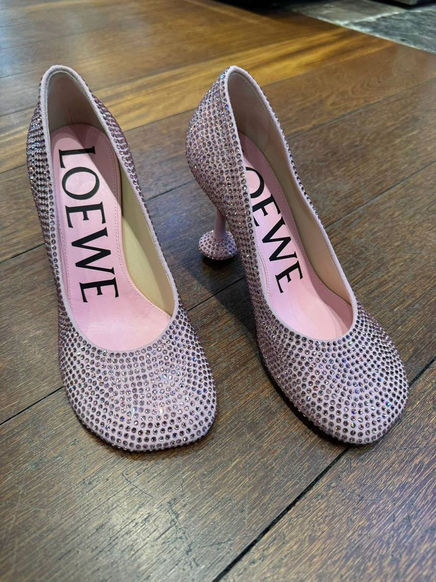 LOEWE Pumps side view - Women's luxury Shoes