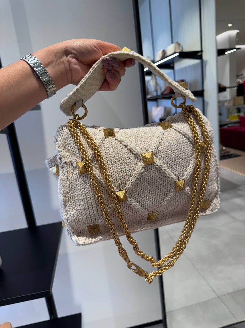 VALENTINO GARAVANI Crossbody bags side view - Women's luxury Bags