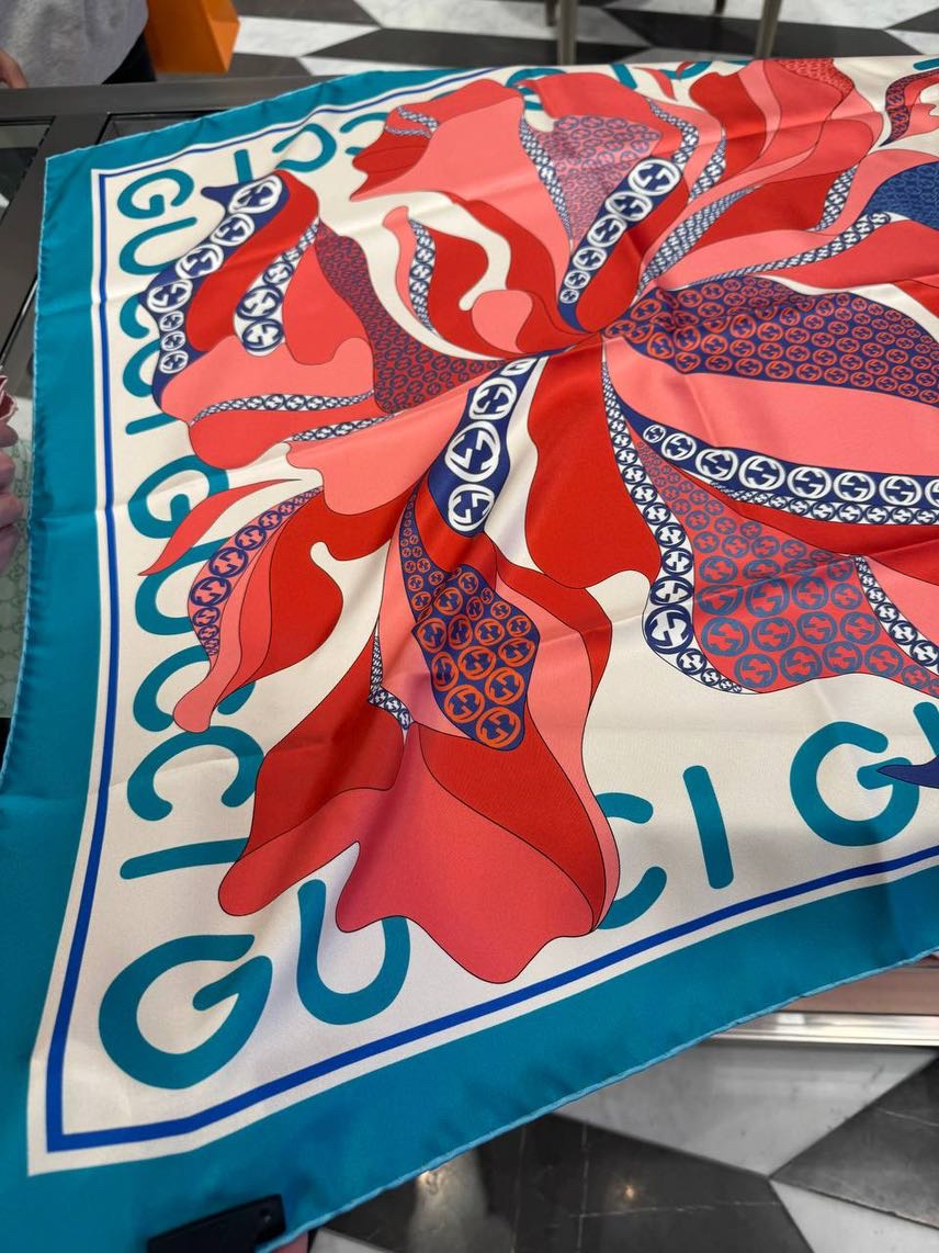 GUCCI Scarves front view - Women's luxury Accessories