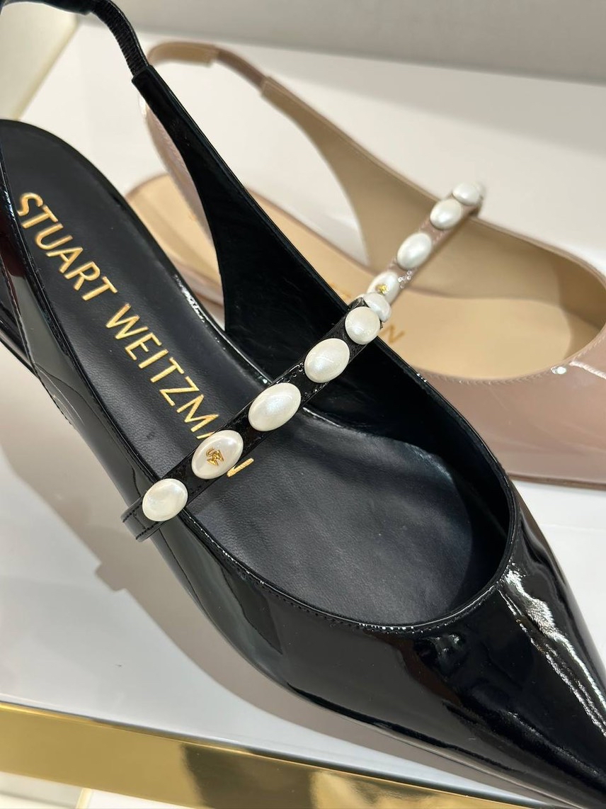 STUART WEITZMAN Sandals side view - Women's luxury Shoes
