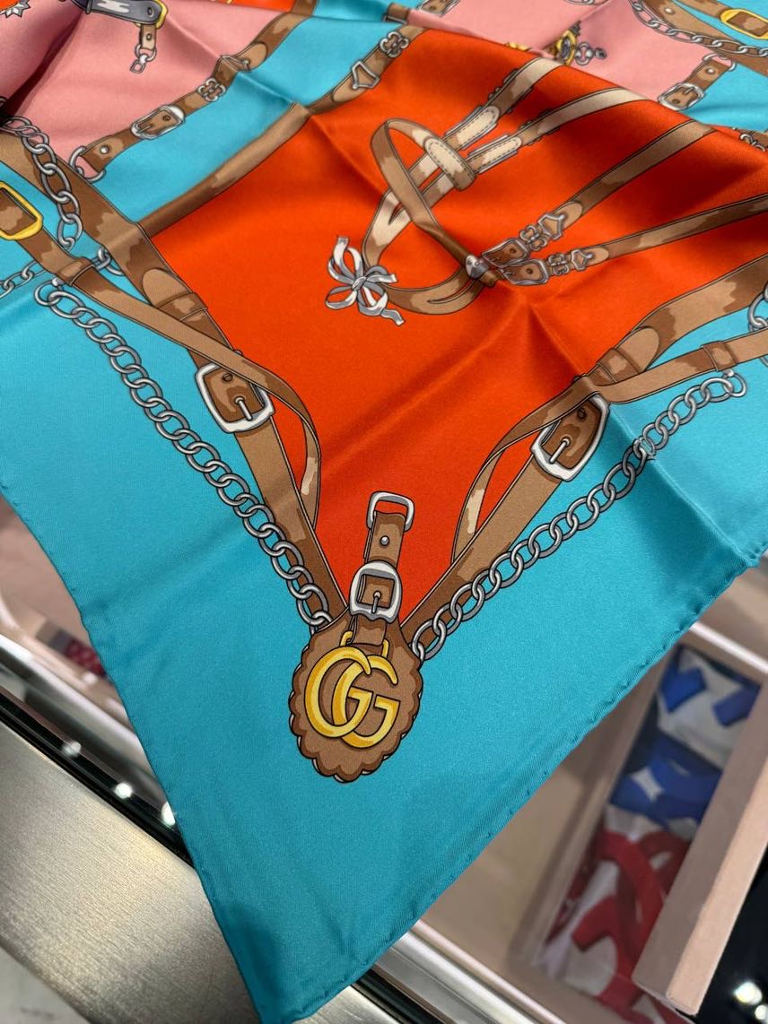 GUCCI Scarves side view - Women's luxury Accessories
