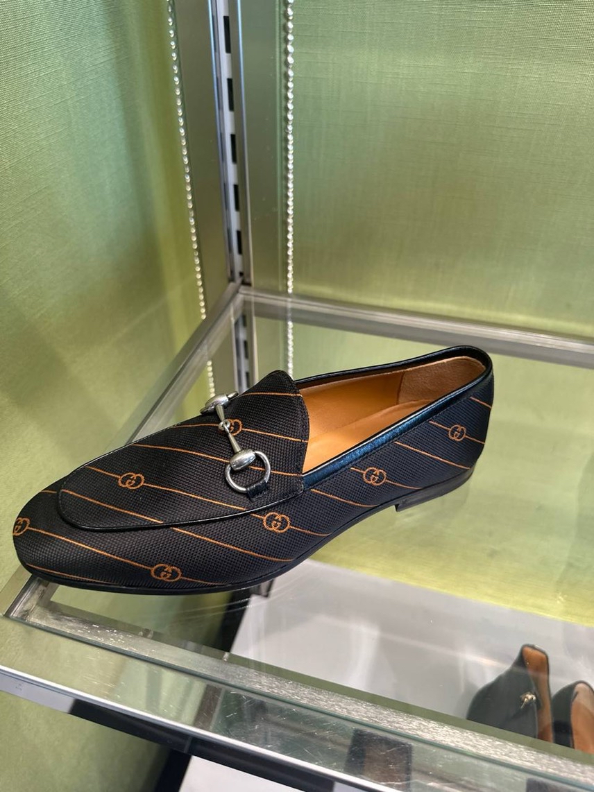 GUCCI Loafers front view - Men's luxury Shoes