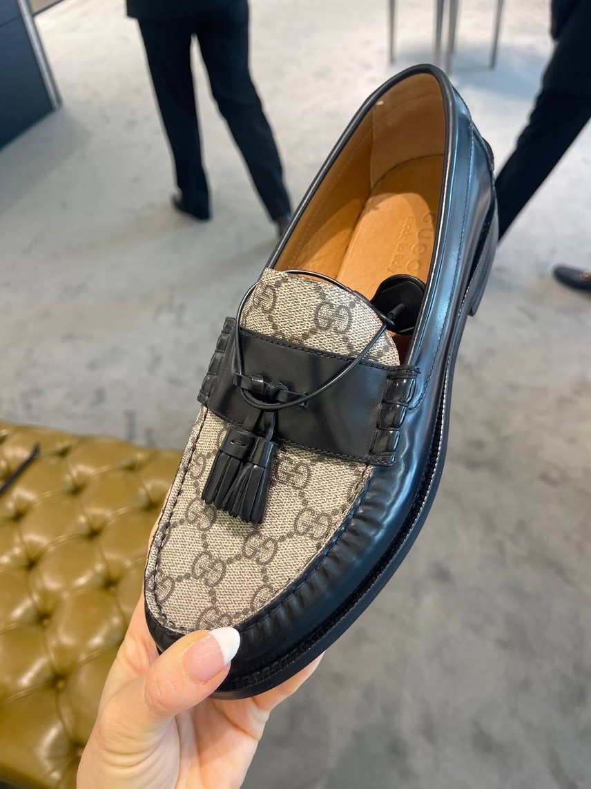 KITON Moccasins side view - Men's luxury Shoes