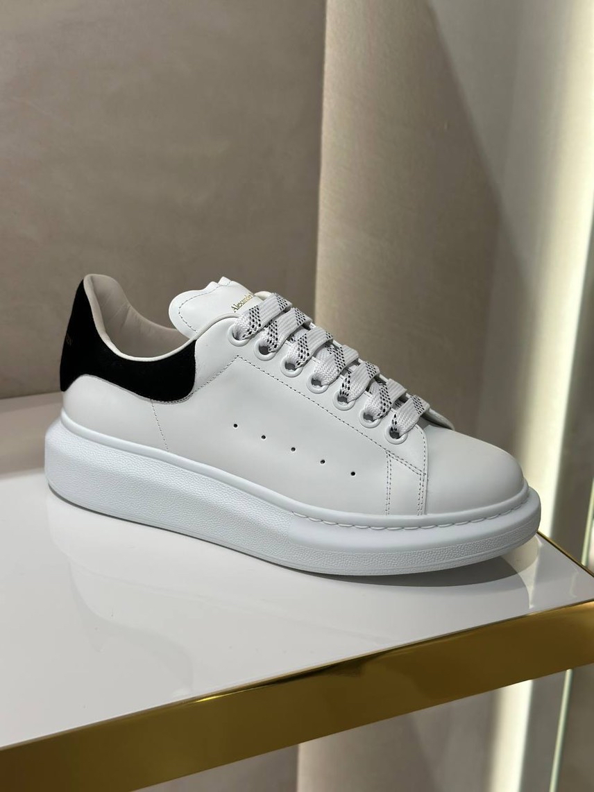 ALEXANDER MCQUEEN Sneakers front view - Women's luxury Shoes