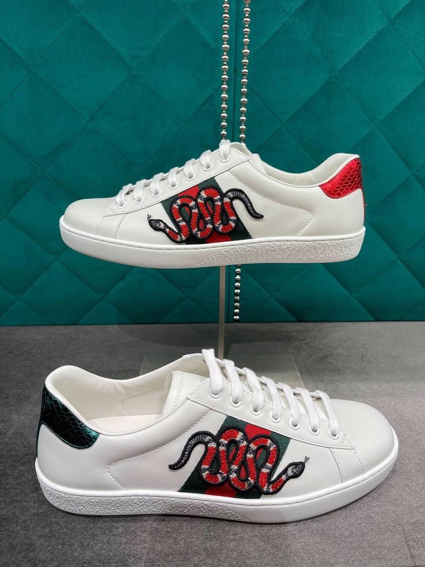 GUCCI Sneakers front view - Men's luxury Shoes