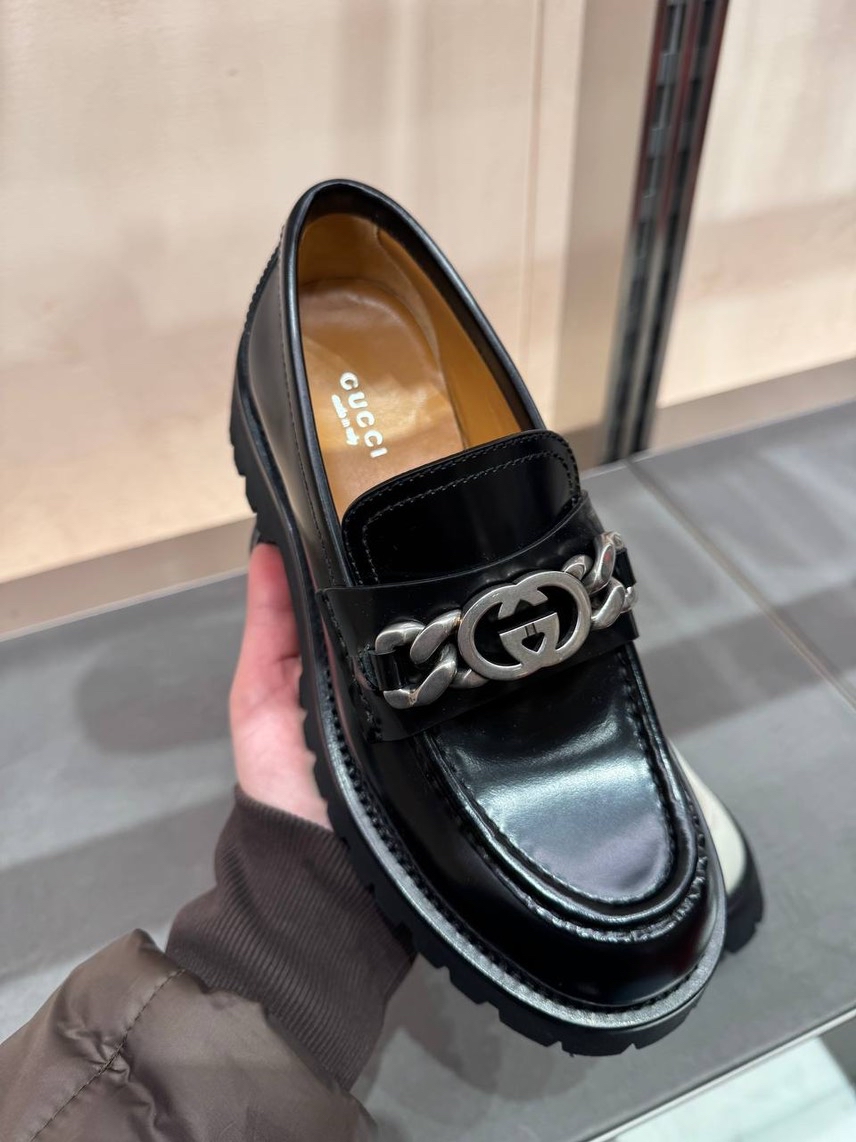 GUCCI Loafers side view - Women's luxury Shoes