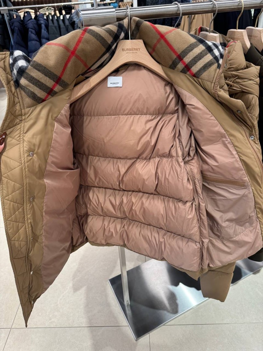 BURBERRY Down jacket side view - Men's luxury Clothes