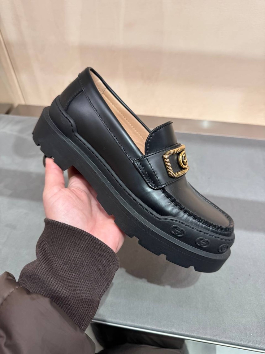 GUCCI Loafers front view - Women's luxury Shoes