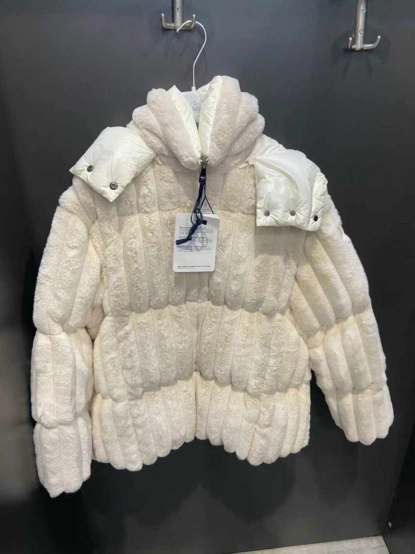 MONCLER Down jacket front view - Women's luxury Clothes