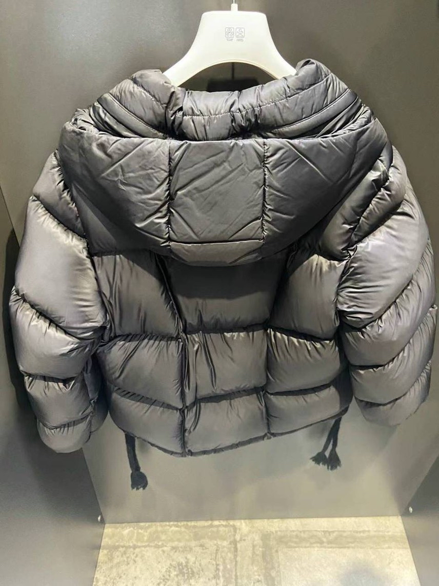 MONCLER Down jacket side view - Women's luxury Clothes