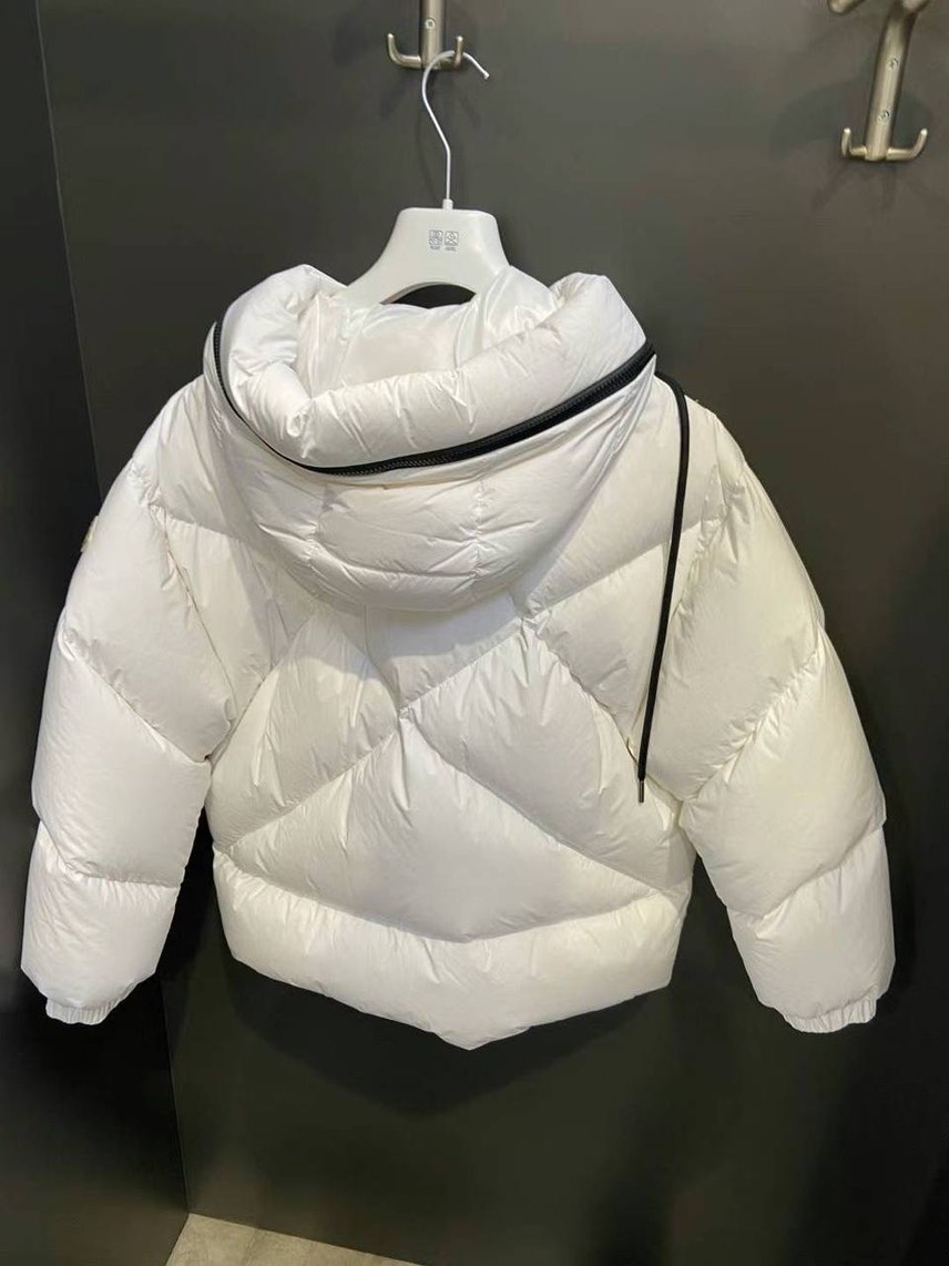 MONCLER Down jacket side view - Women's luxury Clothes