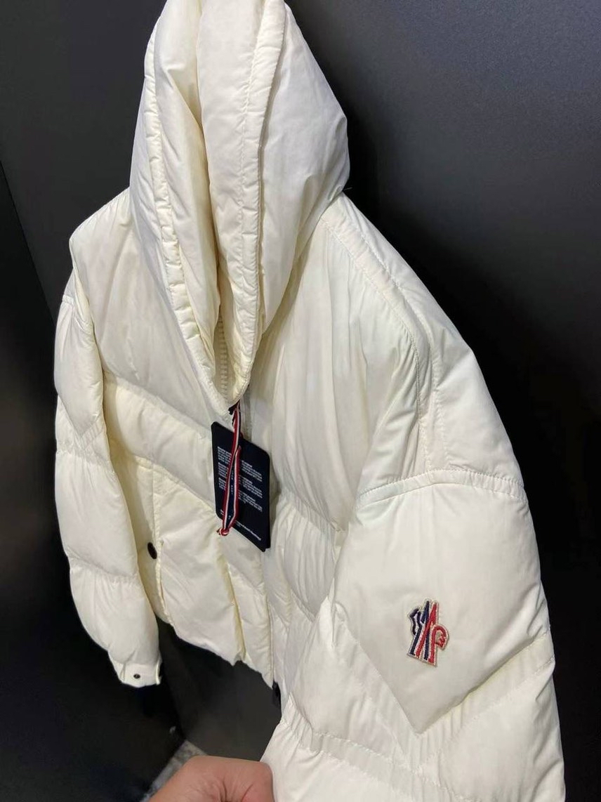 MONCLER Down jacket side view - Women's luxury Clothes