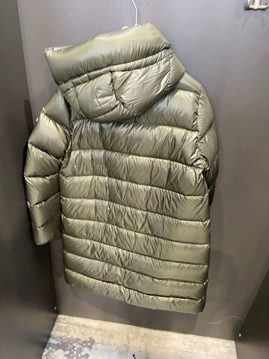 MONCLER Down jacket side view - Women's luxury Clothes
