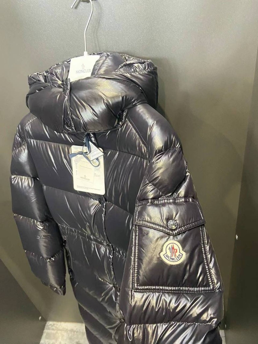 MONCLER Down jacket side view - Women's luxury Clothes