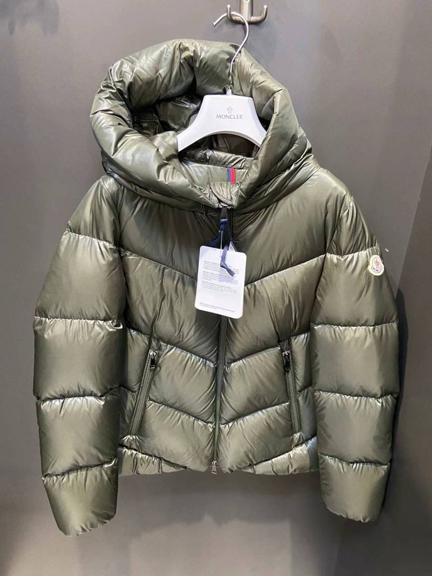 MONCLER Down jacket front view - Women's luxury Clothes