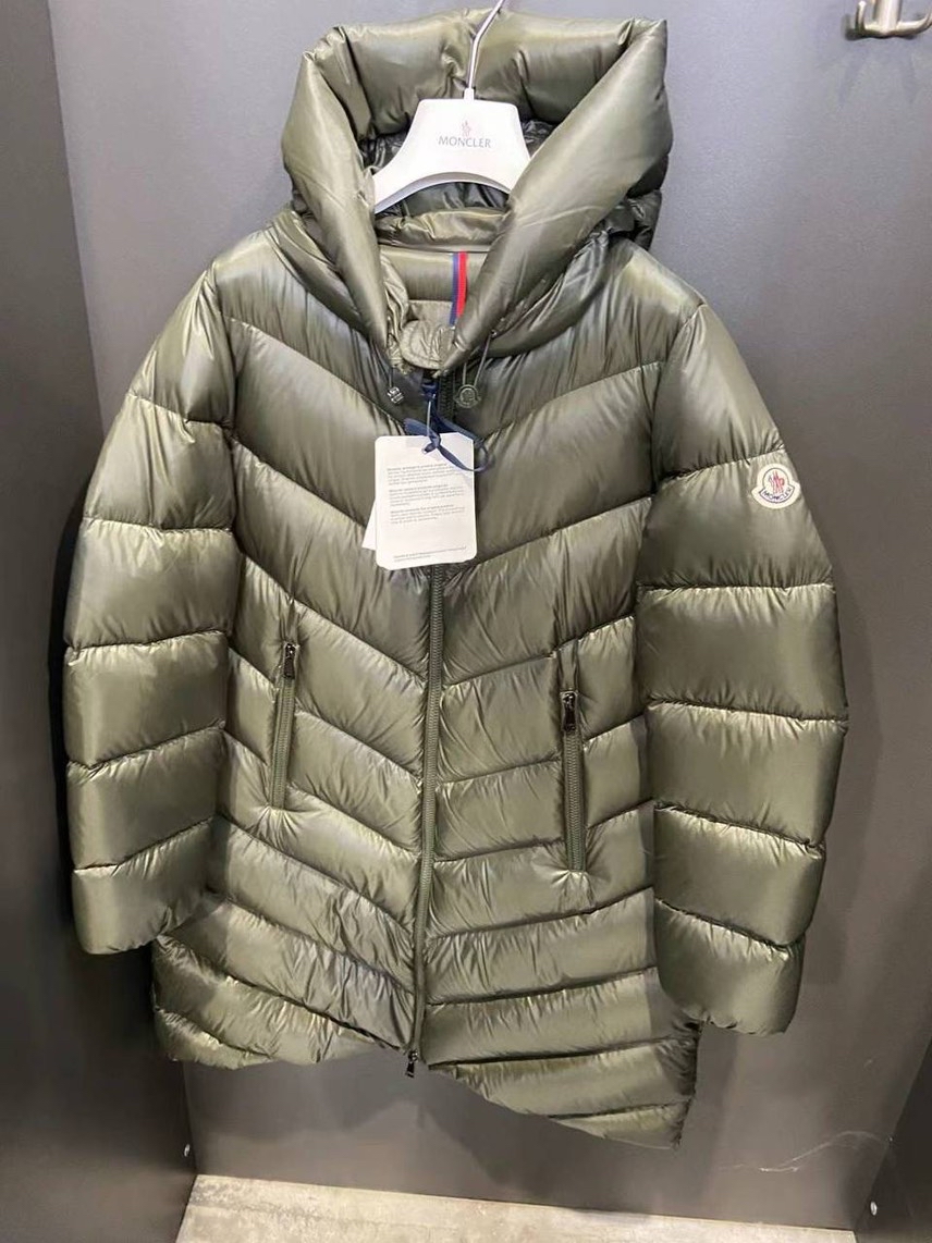 MONCLER Down jacket front view - Women's luxury Clothes
