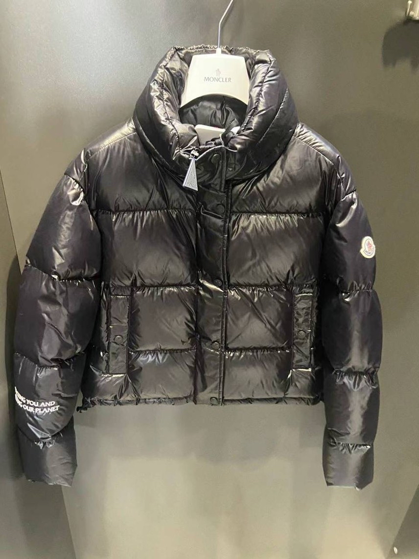 MONCLER Down jacket front view - Women's luxury Clothes