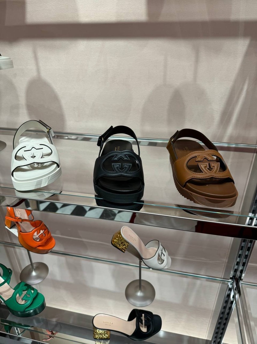 GUCCI Sandals side view - Women's luxury Shoes