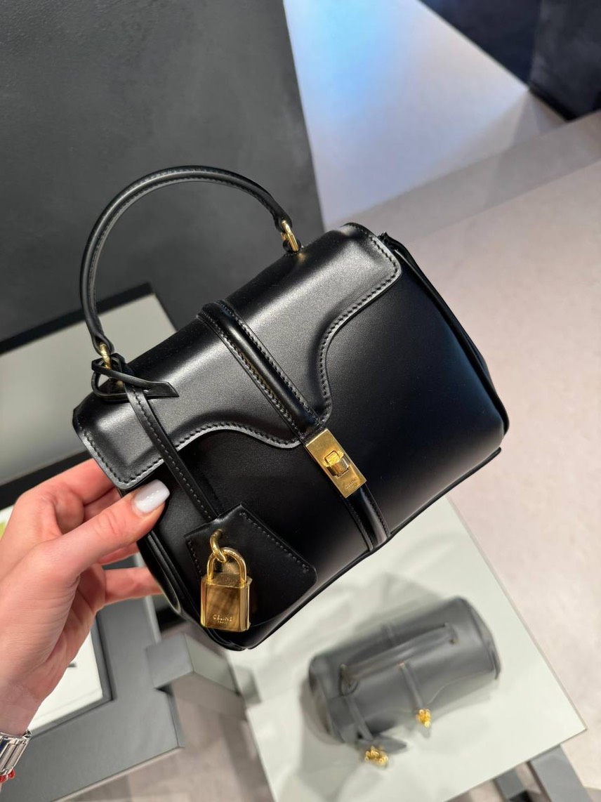 CELINE Crossbody bags front view - Women's luxury Bags