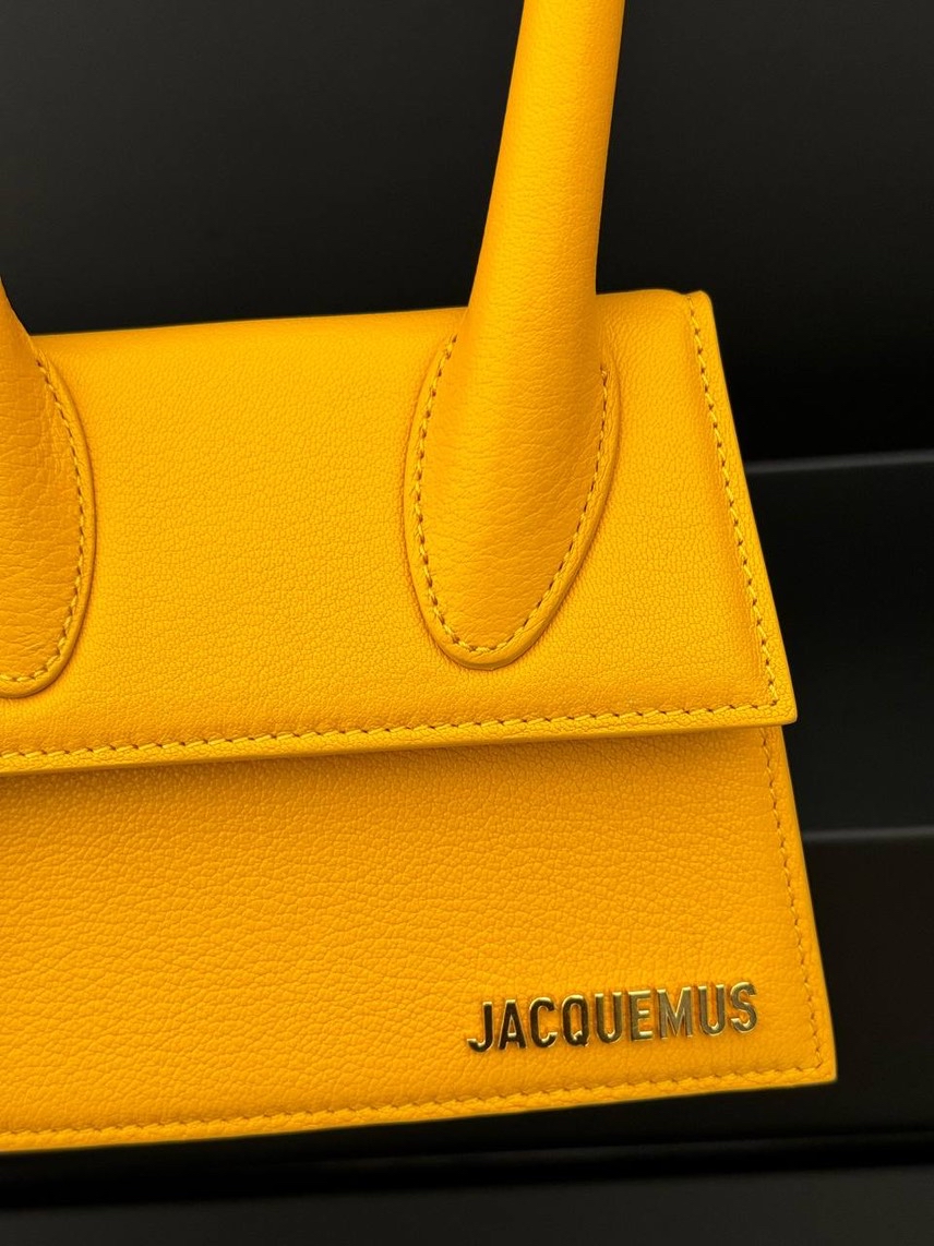 JACQUEMUS Crossbody bags side view - Women's luxury Bags