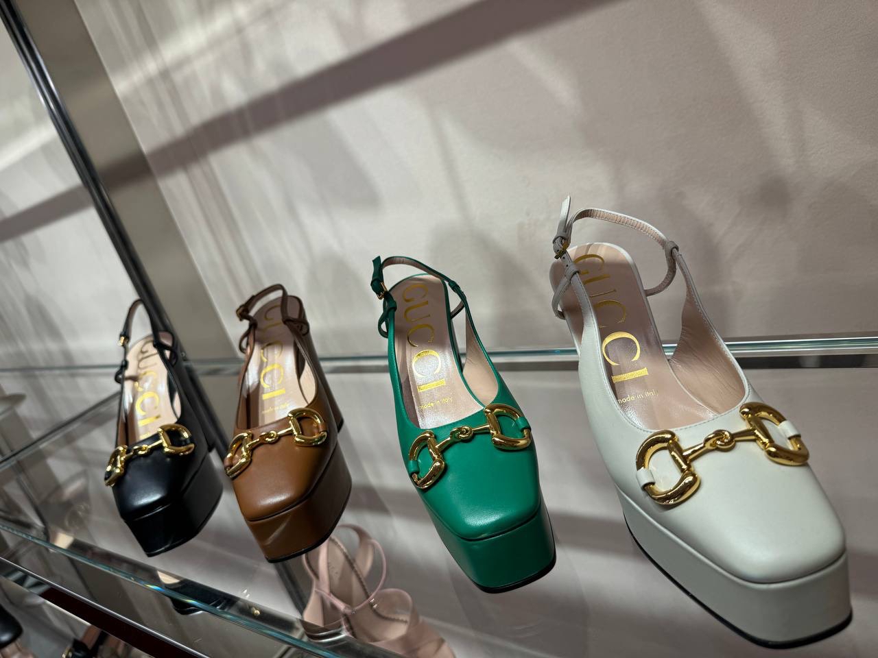GUCCI Pumps side view - Women's luxury Shoes