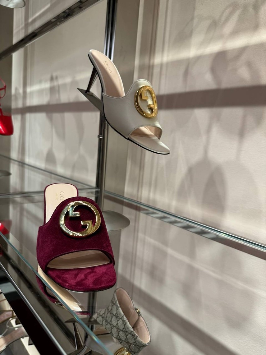 GUCCI Sandals side view - Women's luxury Shoes