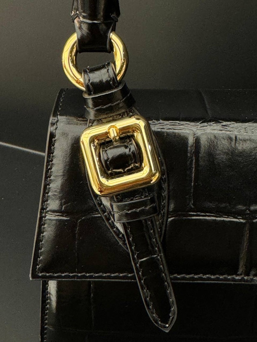 JACQUEMUS Crossbody bags side view - Women's luxury Bags