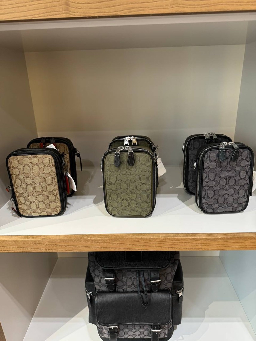 COACH Messenger bags side view - Men's luxury Bags
