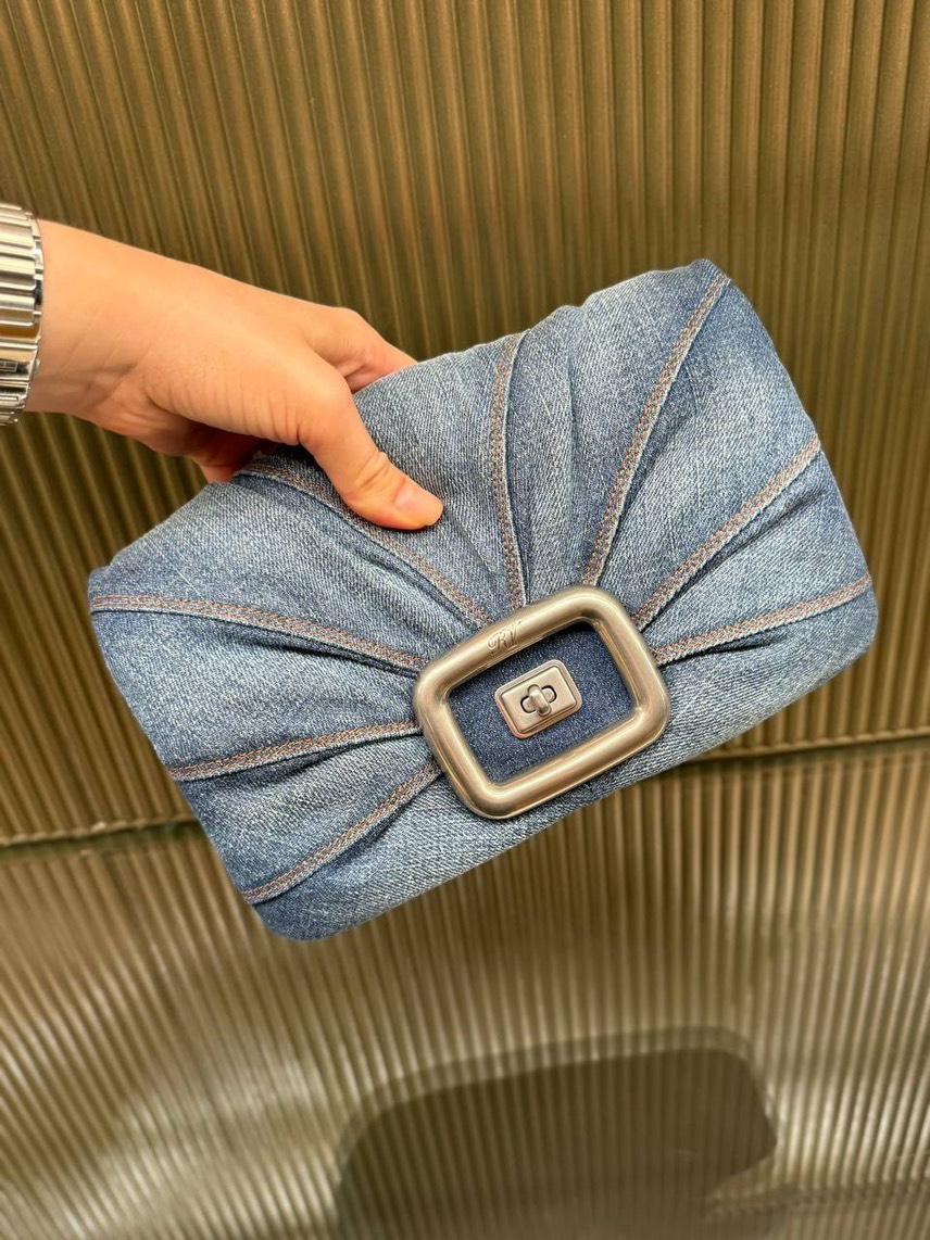 ROGER VIVIER Crossbody bags front view - Women's luxury Bags