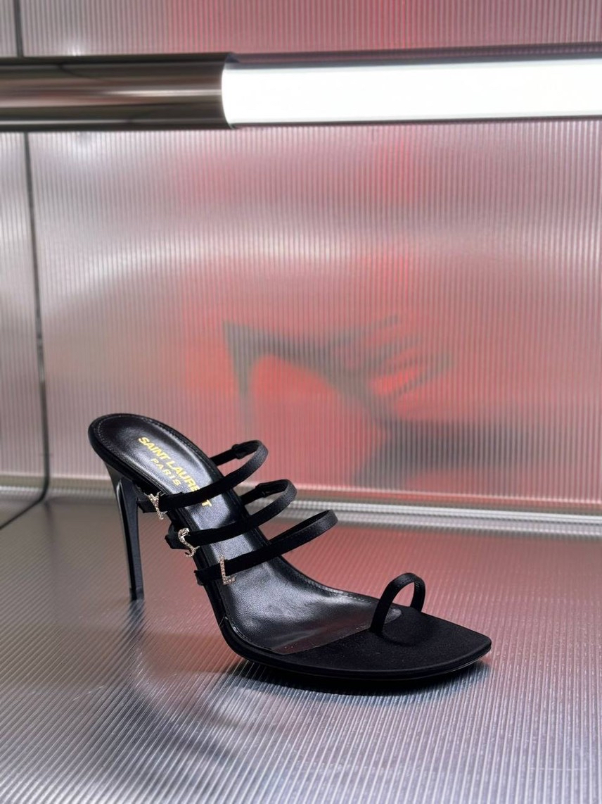 YVES SAINT LAURENT Sandals front view - Women's luxury Shoes