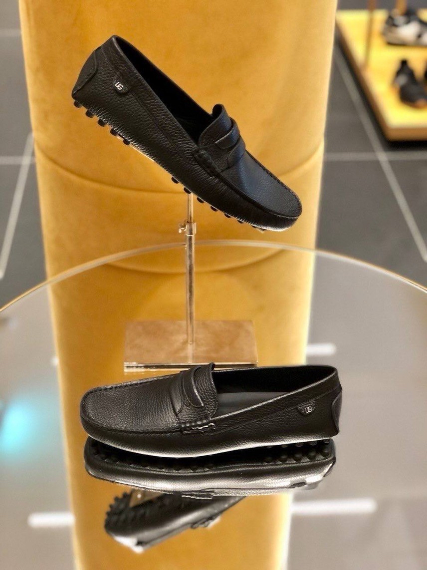 DOLCE & GABBANA Moccasins side view - Men's luxury Shoes