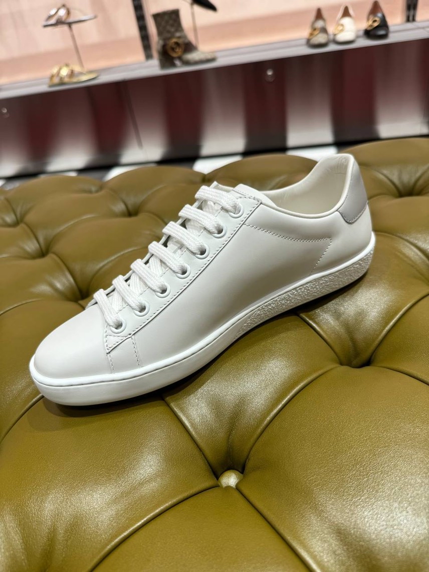 GUCCI Sneakers side view - Women's luxury Shoes