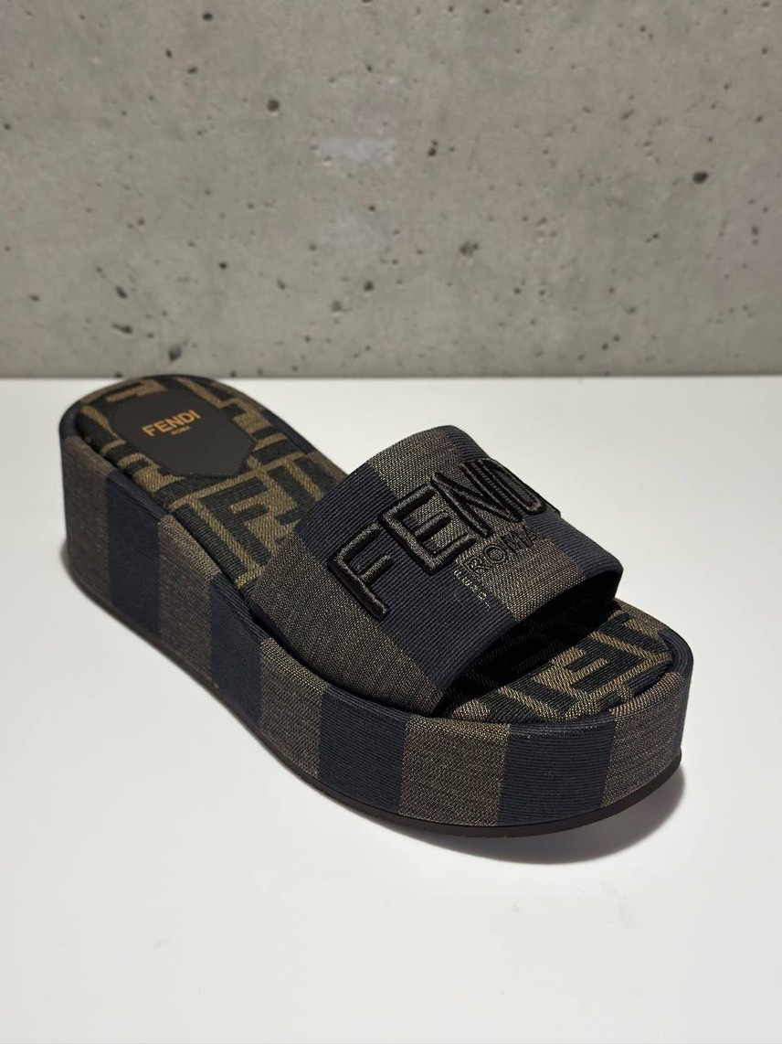 FENDI Slides front view - Women's luxury Shoes