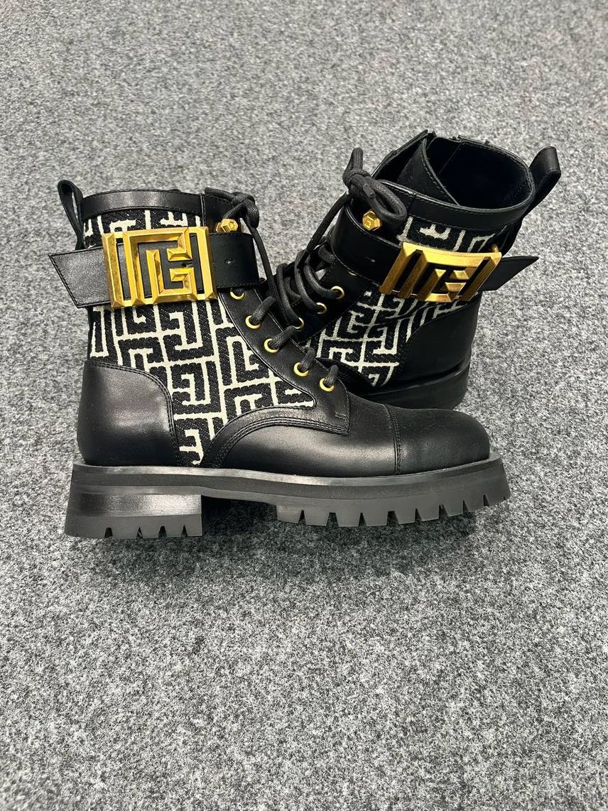 BALMAIN Boots front view - Women's luxury Shoes