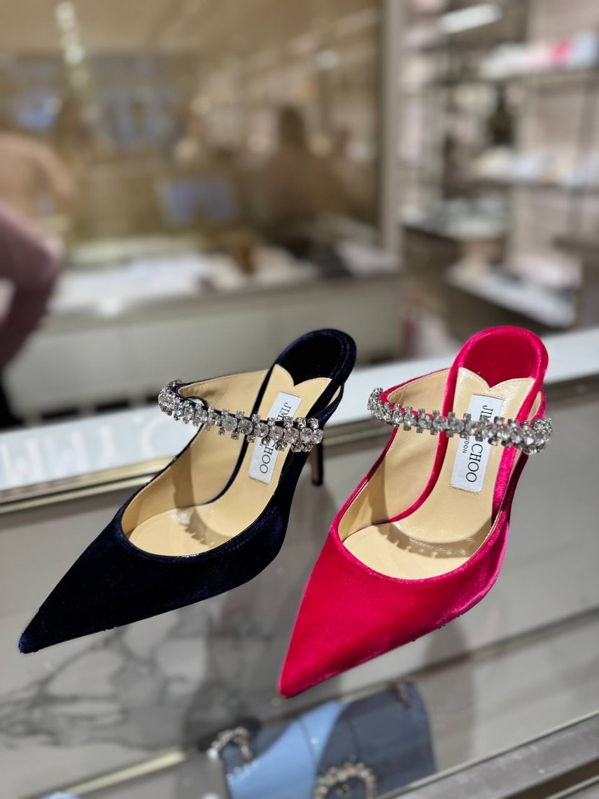 JIMMY CHOO Sandals side view - Women's luxury Shoes