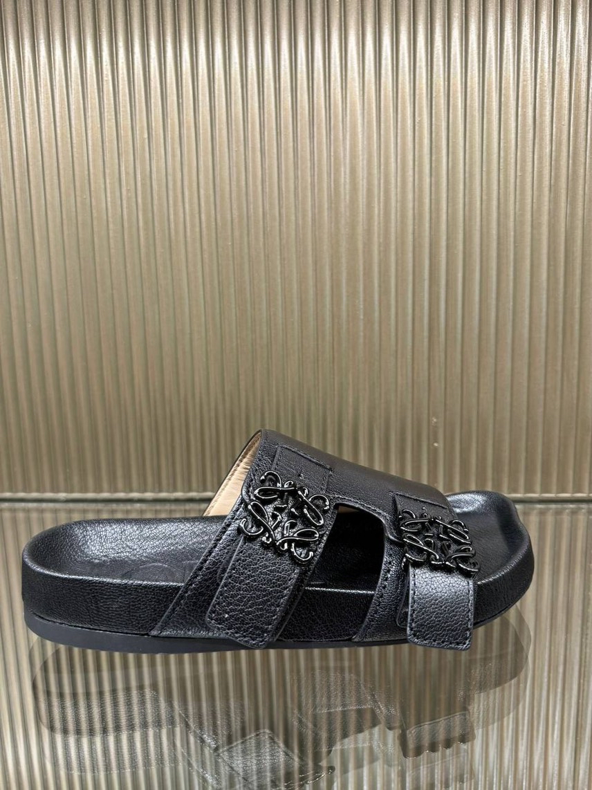 LOEWE Slides side view - Women's luxury Shoes