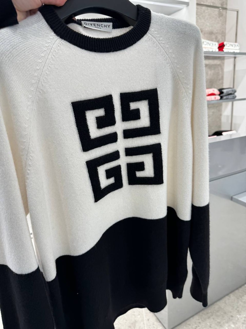 GIVENCHY Knitwear side view - Women's luxury Clothes