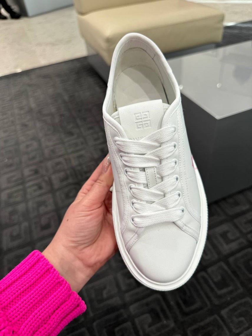 GIVENCHY Sneakers side view - Women's luxury Shoes