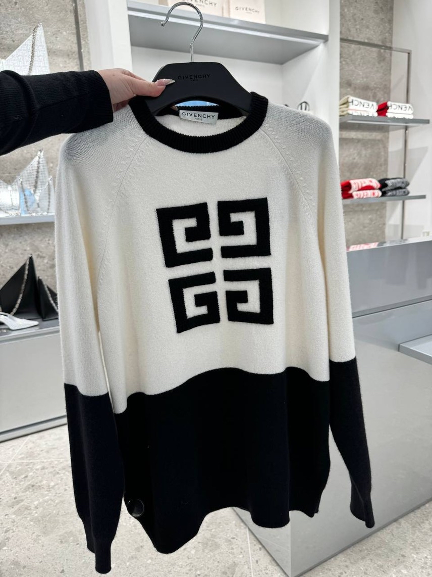 GIVENCHY Knitwear front view - Women's luxury Clothes