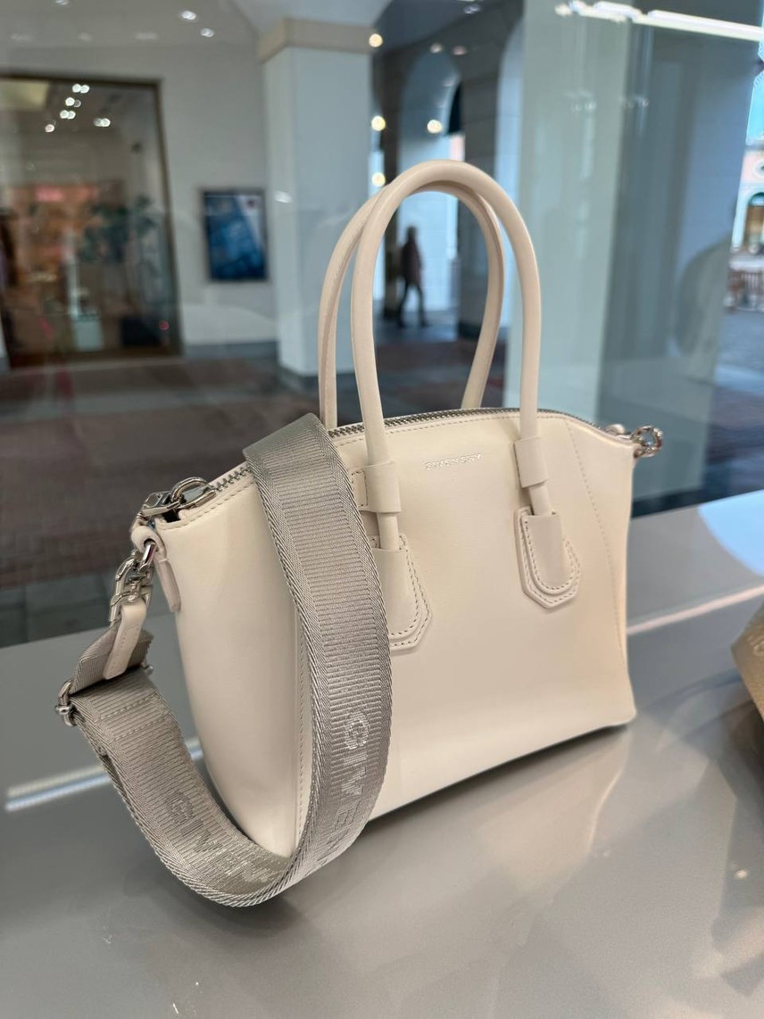 GIVENCHY Crossbody bags side view - Women's luxury Bags