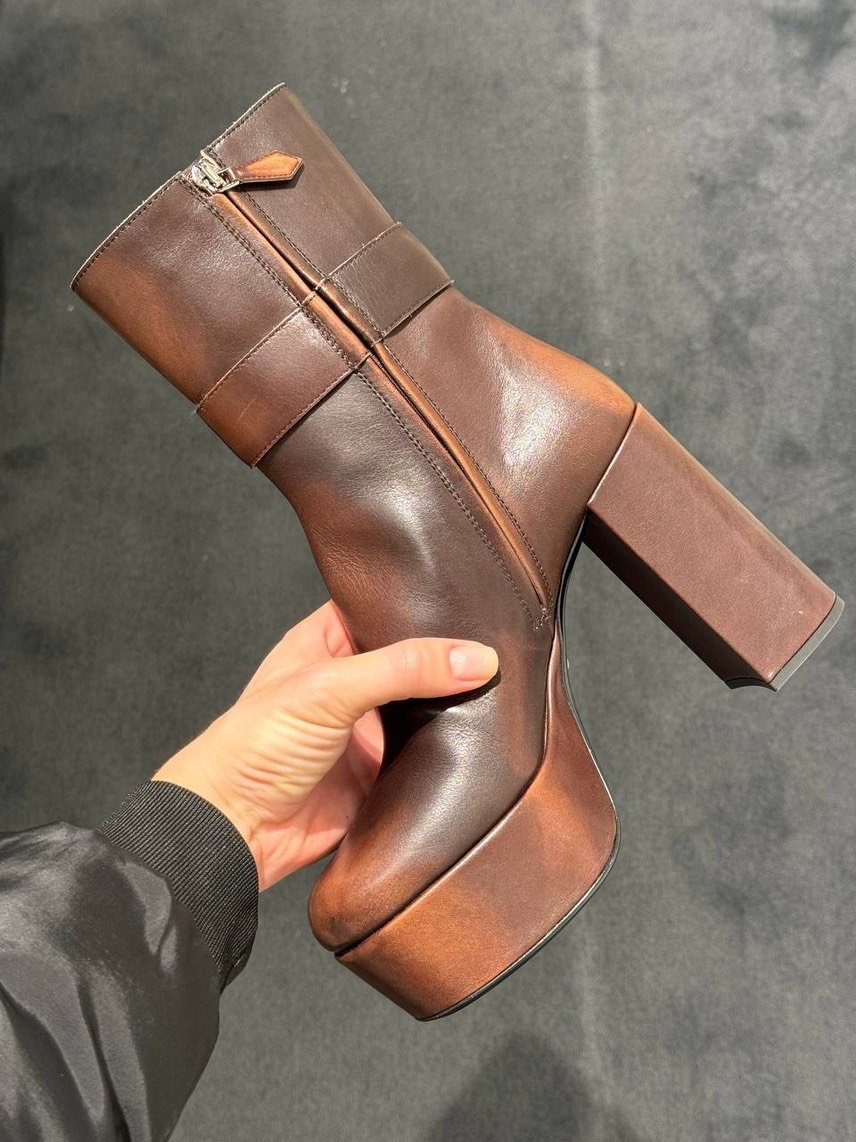 MIU MIU Boots side view - Women's luxury Shoes