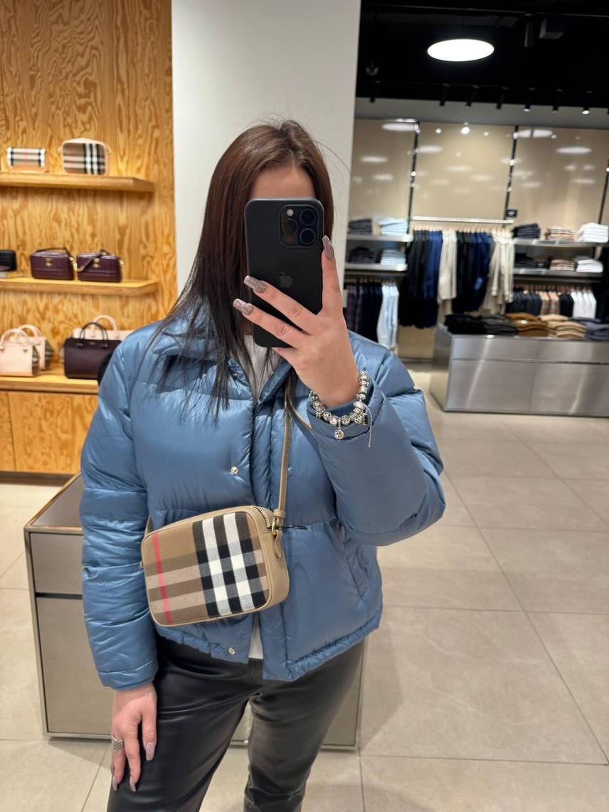 BURBERRY Crossbody bags side view - Women's luxury Bags